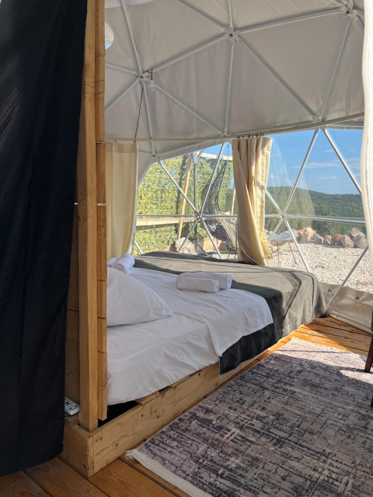 蒂瓦特Glamping Peninsula Lustica Rose别墅 外观 照片